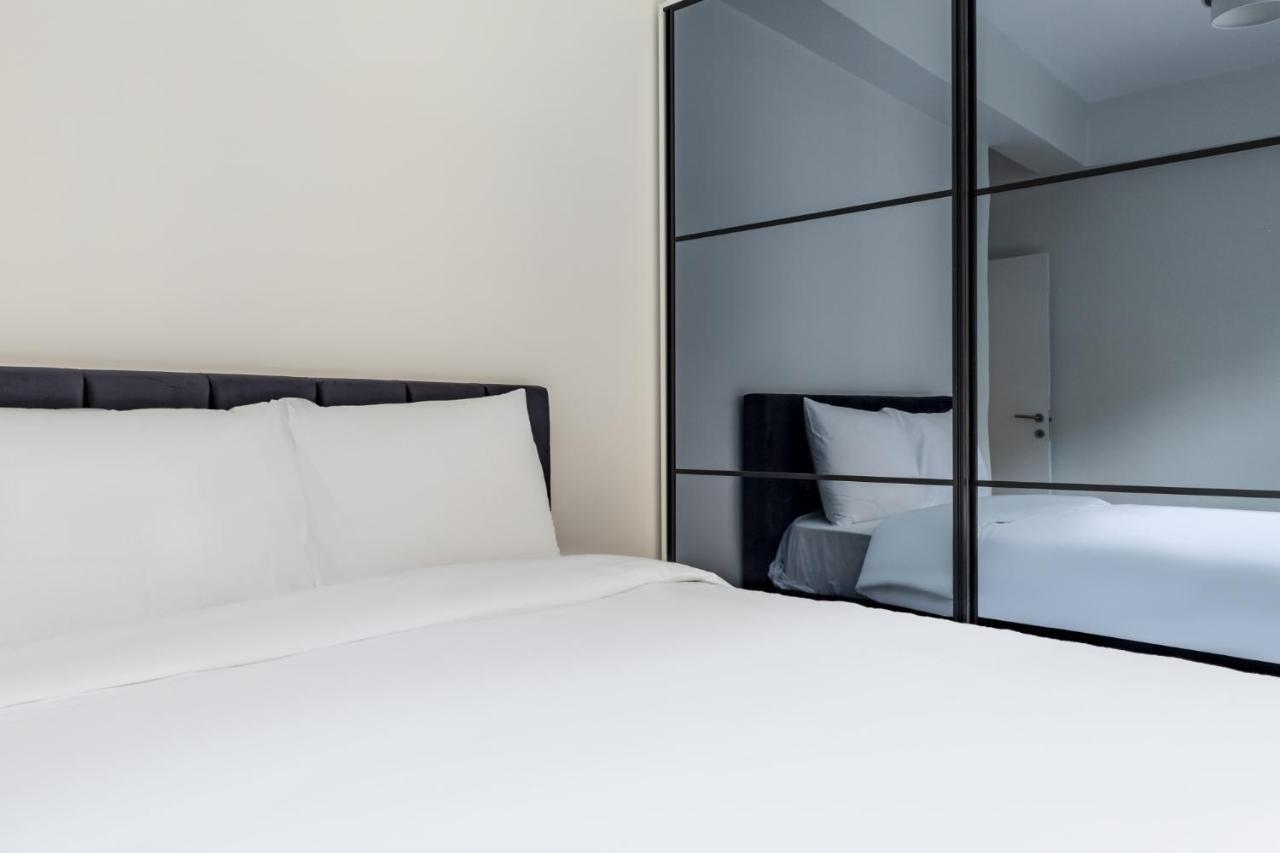 Modern Living In Nisantasi Citys Mall Apartment Istanbul