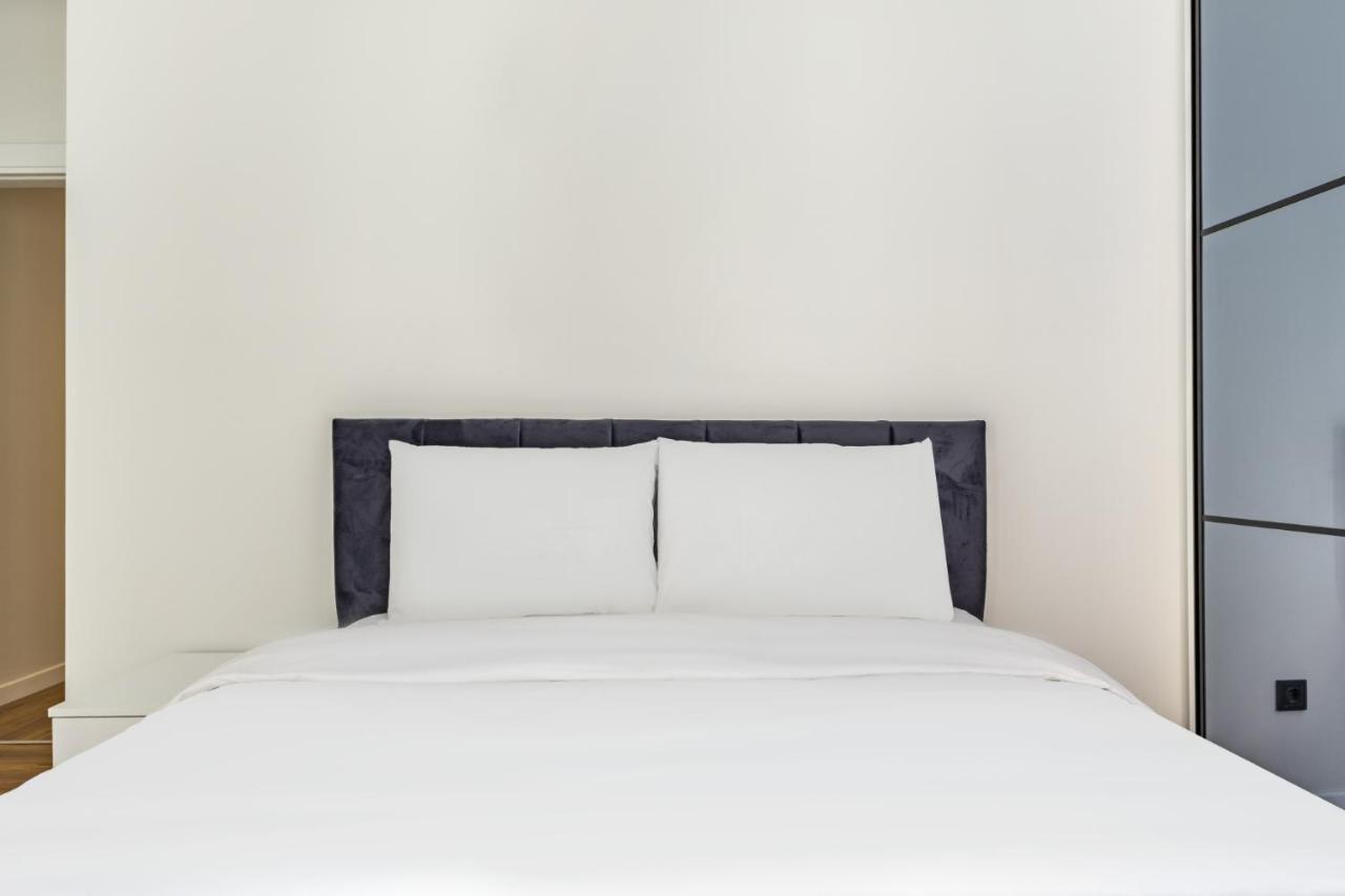 Apartment Modern Living In Nisantasi Citys Mall *